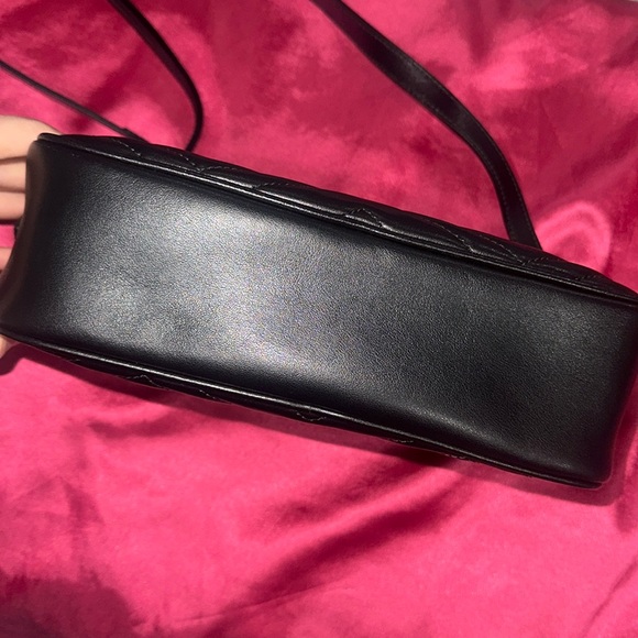 Gucci GG Marmont Small Matelassé Shoulder Bag and GG Marmont Card Case Wallet - Picture 15 of 16